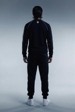 GNG015 - Tech Suit